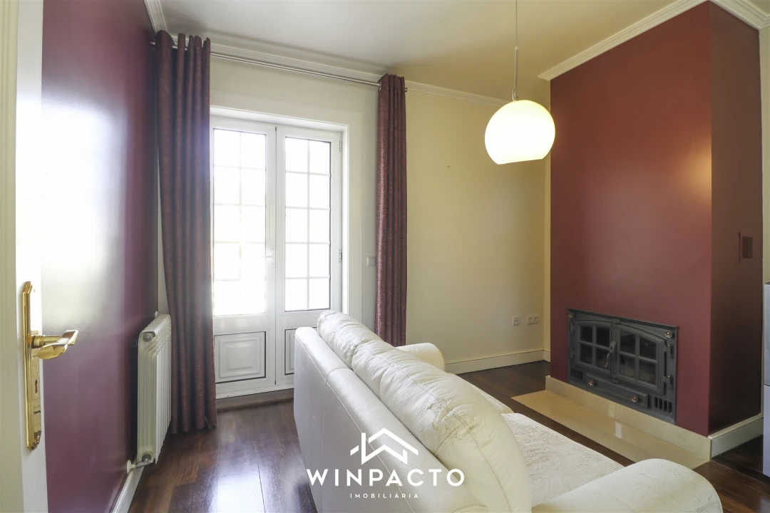 Moradia T4 para Venda em Nelas Foto 46