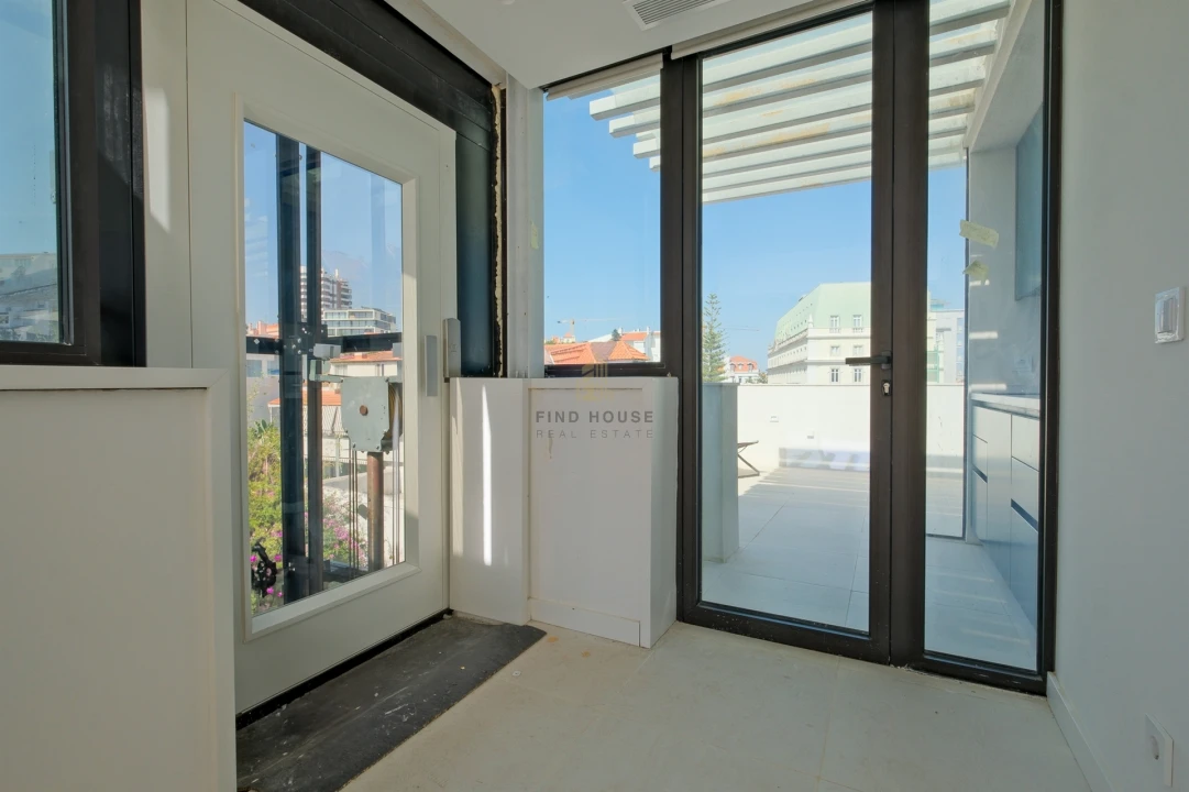 Apartamento T4 para Venda em Cascais e Estoril Foto 23