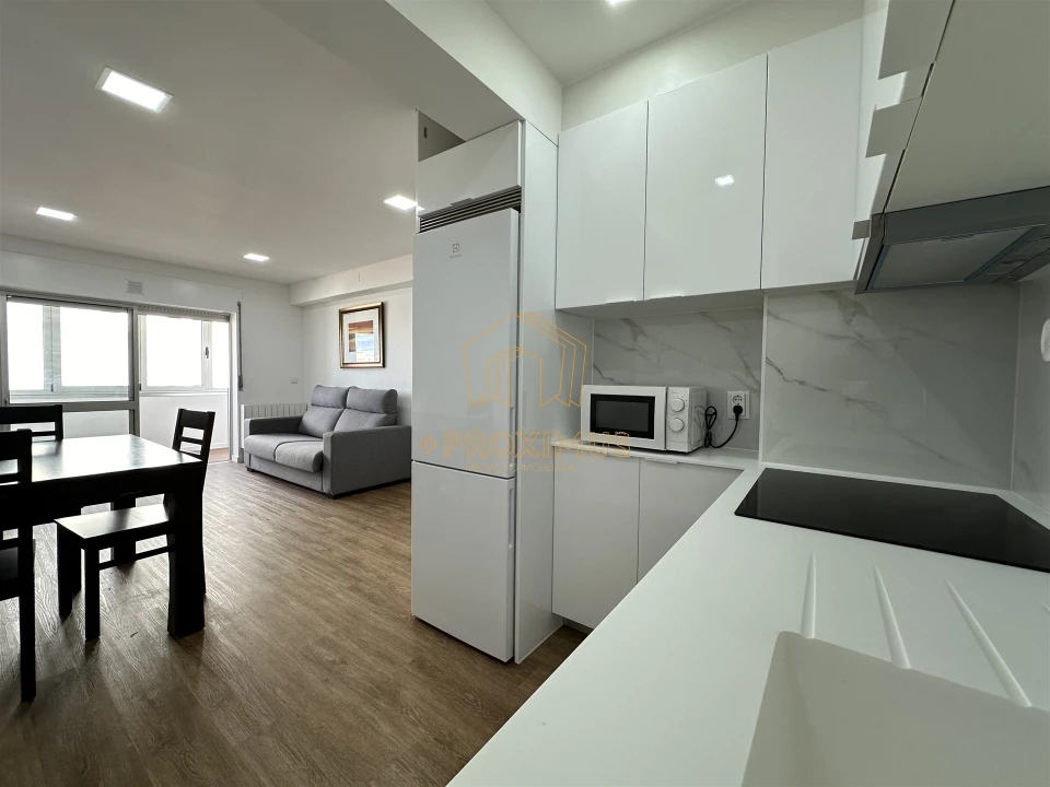 Apartamento T1 para Venda em Buarcos Foto 1