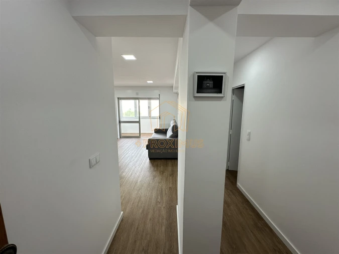 Apartamento T1 para Venda em Buarcos Foto 2