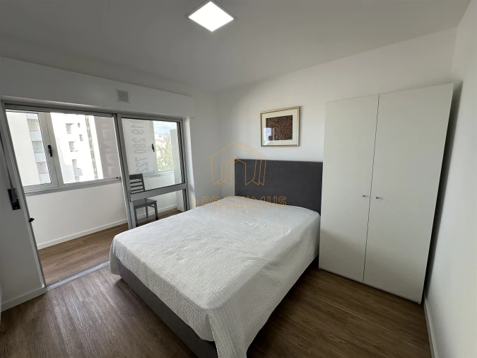 Apartamento T1 para Venda em Buarcos Foto 17