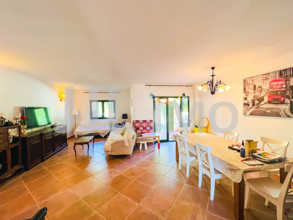 Moradia T3 para Arrendamento em Santa Maria e São Miguel, São Martinho, São Pedro Penaferrim Foto 13