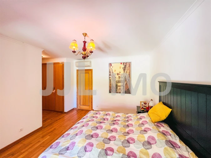 Moradia T3 para Arrendamento em Santa Maria e São Miguel, São Martinho, São Pedro Penaferrim Foto 30