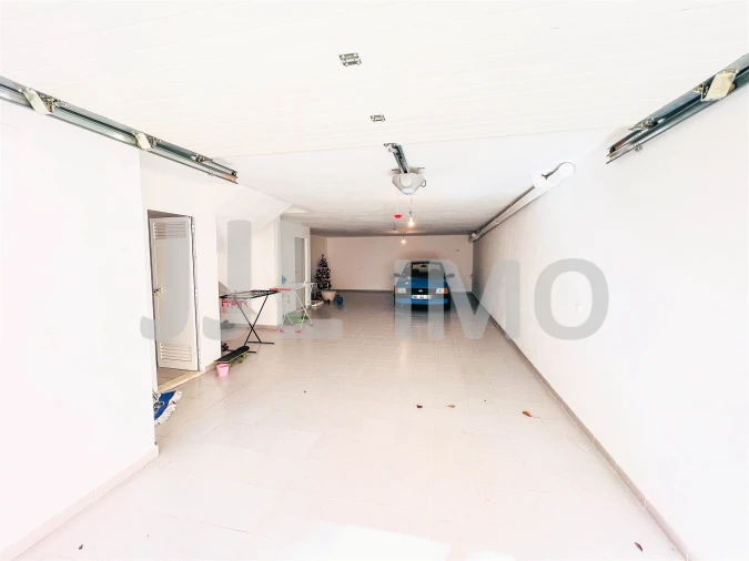 Moradia T3 para Arrendamento em Santa Maria e São Miguel, São Martinho, São Pedro Penaferrim Foto 41