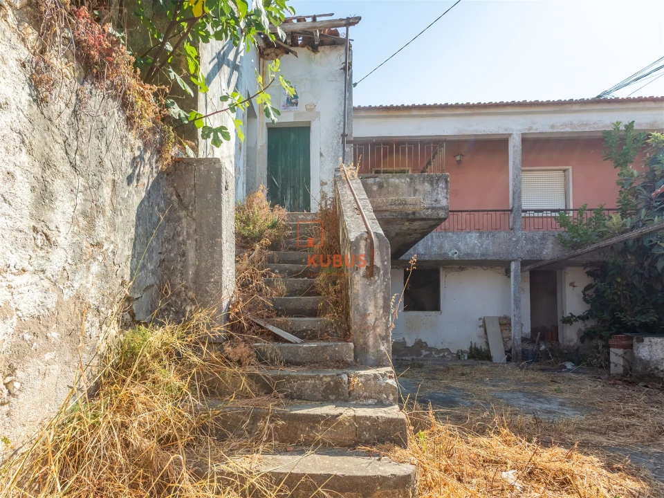 Moradia T5 para Venda em Torres Novas (Santa Maria, Salvador e Santiago) Foto 6