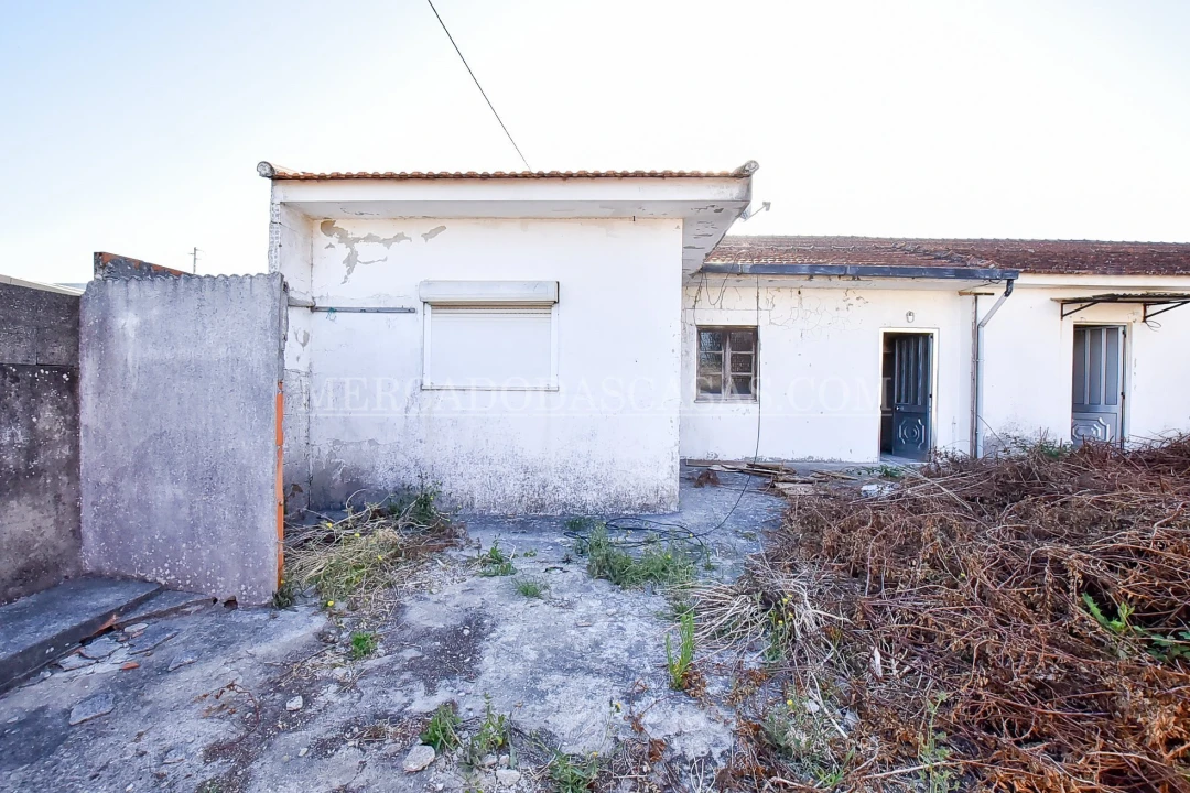 Moradia T9 para Venda em Anta e Guetim Foto 5