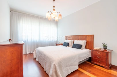 Apartamento T4 para Arrendamento em Matosinhos e Leça da Palmeira