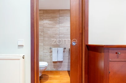 Apartamento T4 para Arrendamento em Matosinhos e Leça da Palmeira