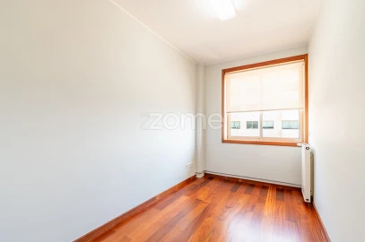 Apartamento T4 para Arrendamento em Matosinhos e Leça da Palmeira