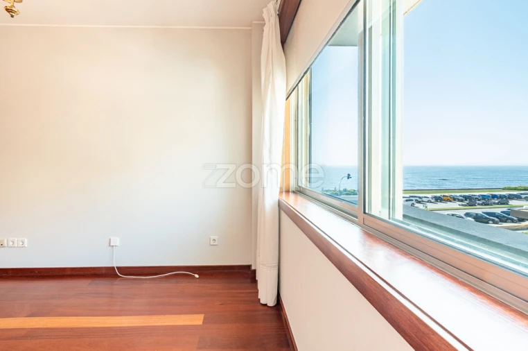 Apartamento T4 para Arrendamento em Matosinhos e Leça da Palmeira Foto 25