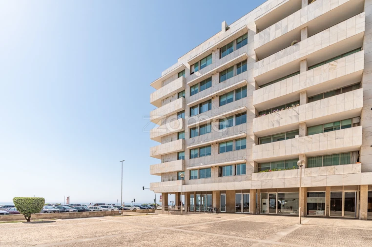 Apartamento T4 para Arrendamento em Matosinhos e Leça da Palmeira Foto 2
