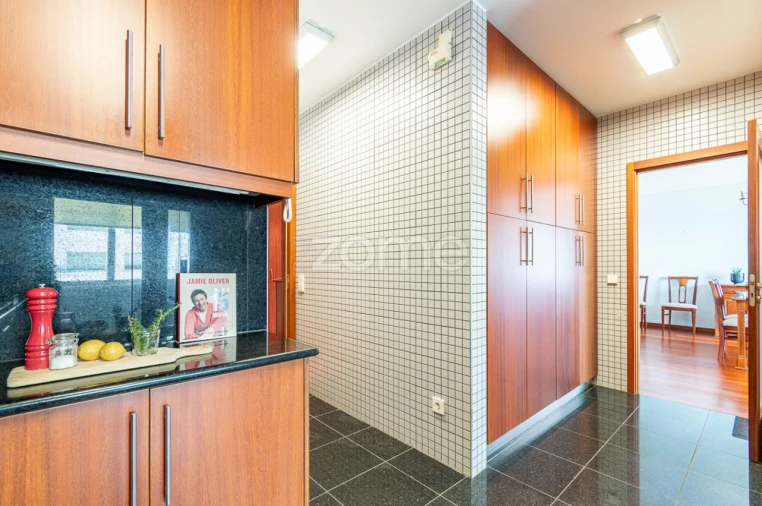 Apartamento T4 para Arrendamento em Matosinhos e Leça da Palmeira Foto 18
