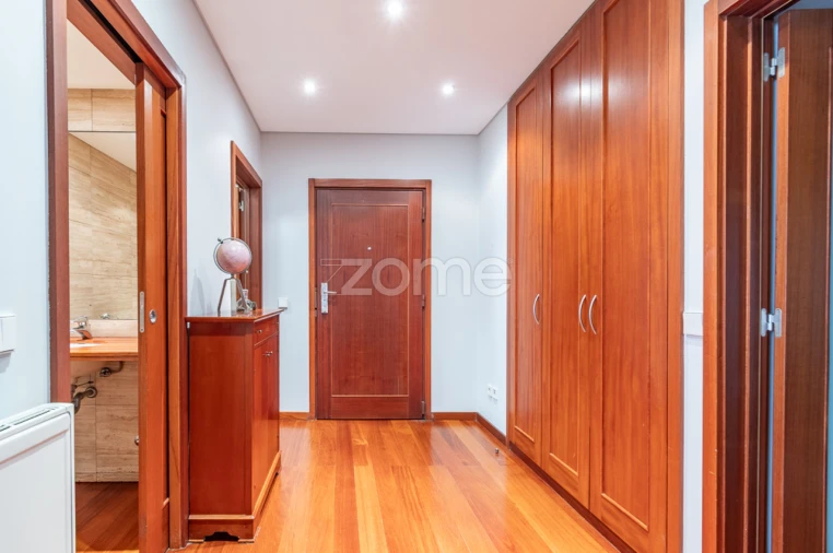 Apartamento T4 para Arrendamento em Matosinhos e Leça da Palmeira Foto 8