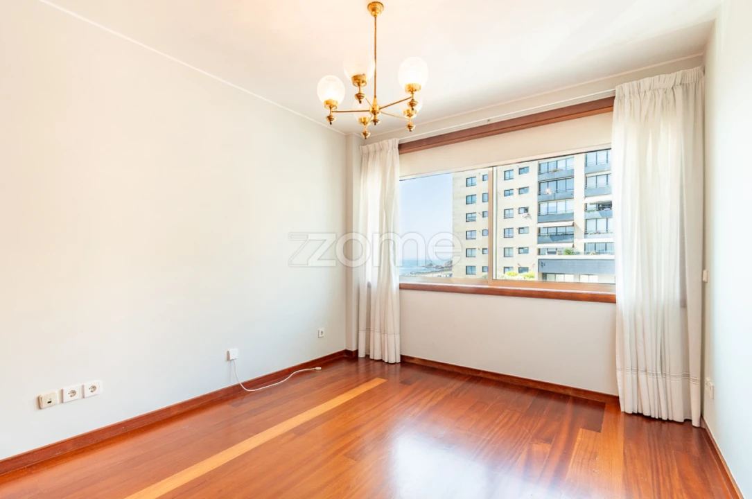 Apartamento T4 para Arrendamento em Matosinhos e Leça da Palmeira Foto 27