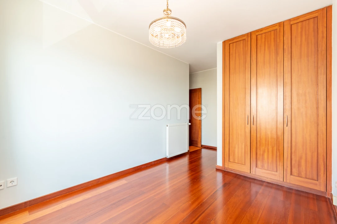 Apartamento T4 para Arrendamento em Matosinhos e Leça da Palmeira Foto 24