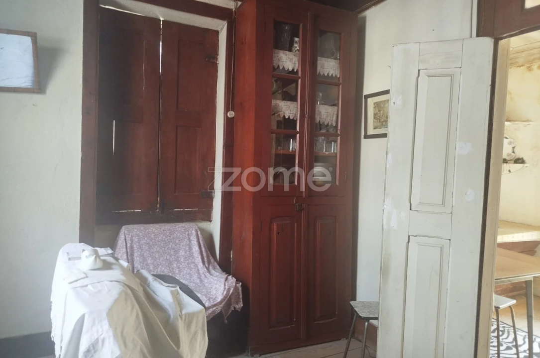 Moradia T5 para Venda em Cunha Baixa Foto 25