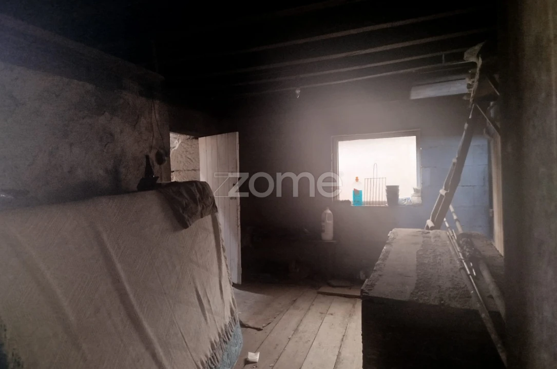 Moradia T5 para Venda em Cunha Baixa Foto 29