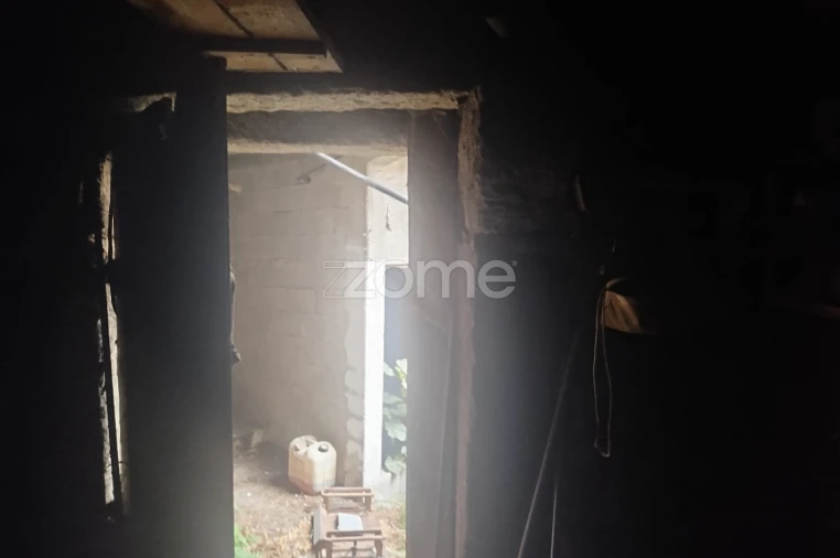 Moradia T5 para Venda em Cunha Baixa Foto 9