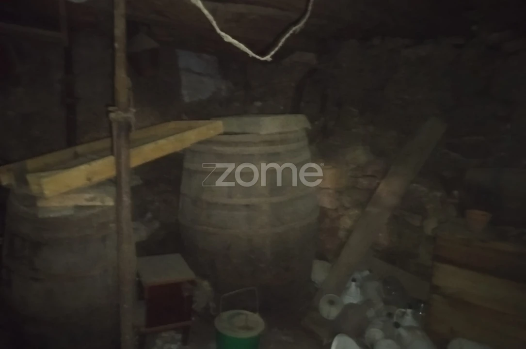 Moradia T5 para Venda em Cunha Baixa Foto 3