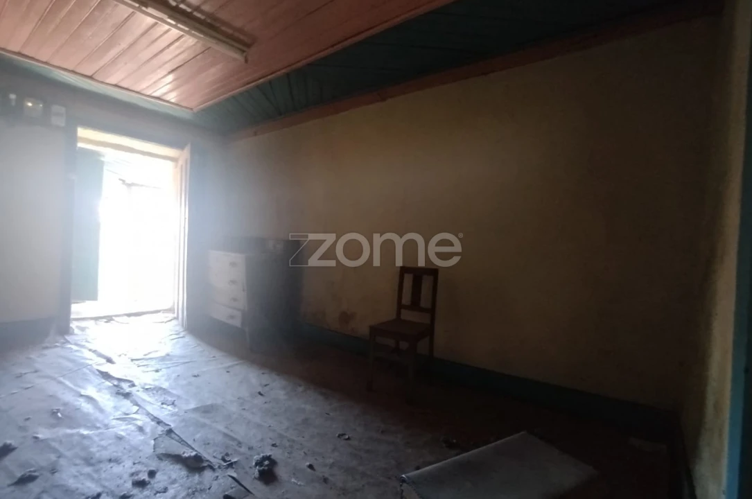 Moradia T14 para Venda em Peva e Segões Foto 15