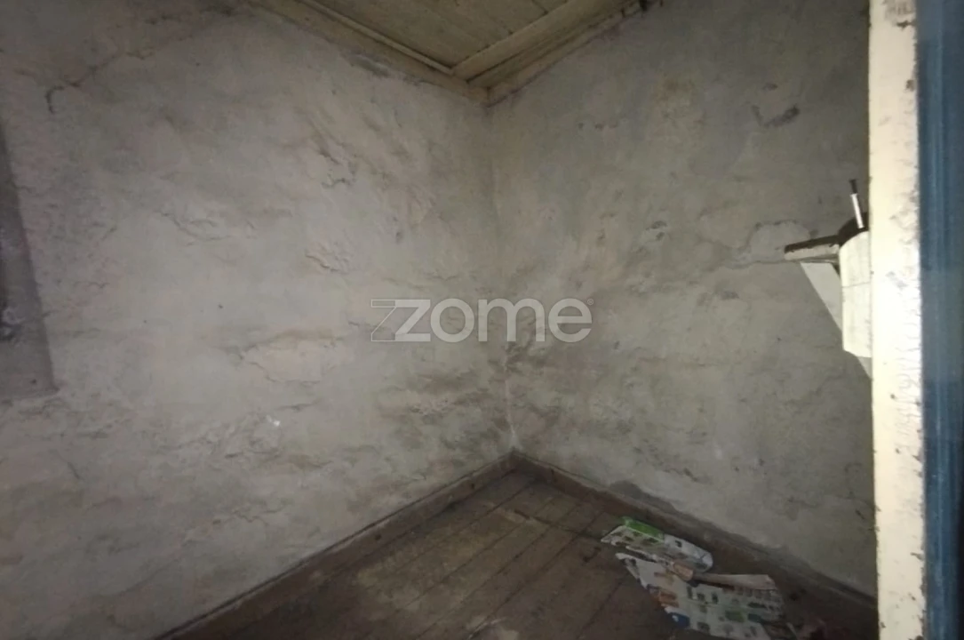 Moradia T14 para Venda em Peva e Segões Foto 17