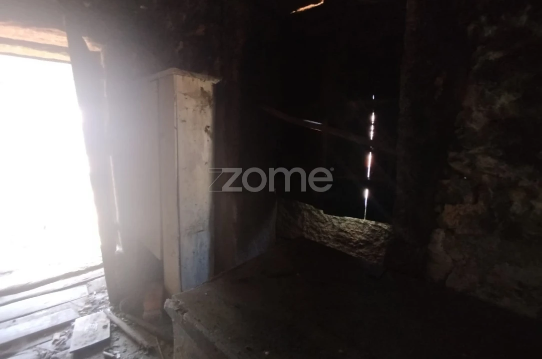 Moradia T14 para Venda em Peva e Segões Foto 20