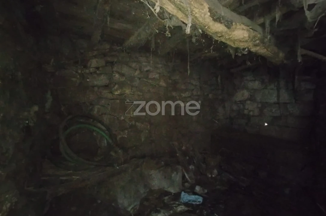 Moradia T14 para Venda em Peva e Segões Foto 27