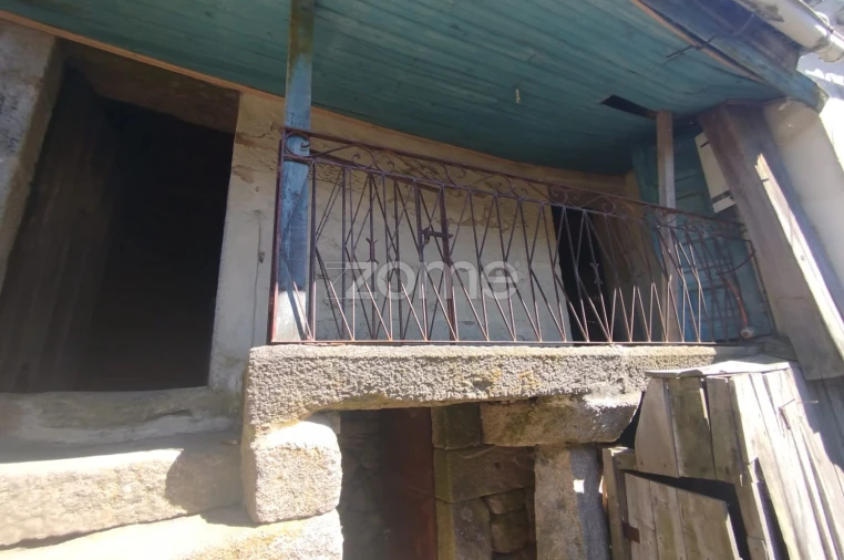 Moradia T14 para Venda em Peva e Segões Foto 12