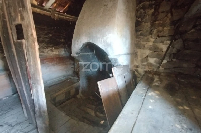 Moradia T14 para Venda em Peva e Segões Foto 23