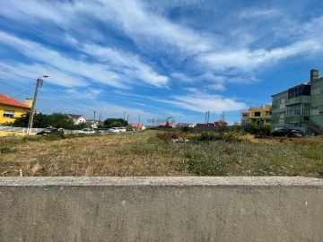 Terreno para Venda em Almargem do Bispo, Pêro Pinheiro e Montelavar