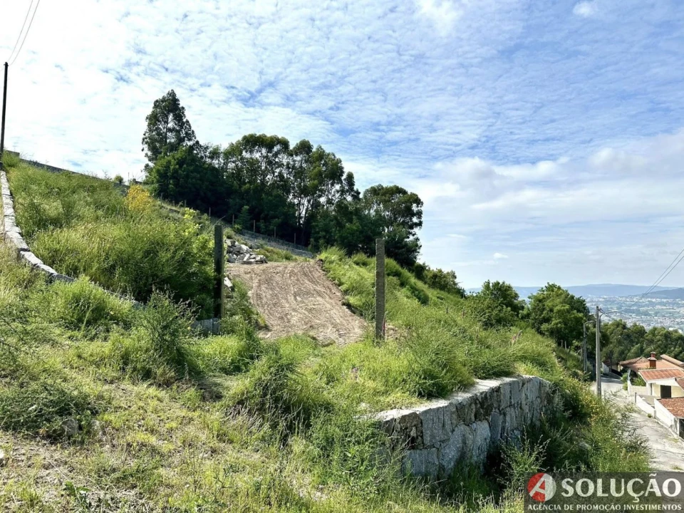 Terreno para Venda em São Tomé de Negrelos Foto 9