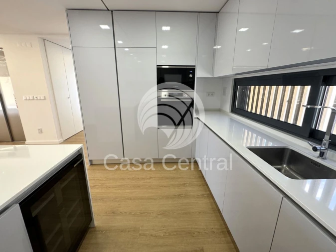 Moradia T5 para Venda em Loures Foto 15