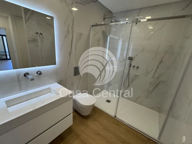 Moradia T5 para Venda em Loures Foto 42