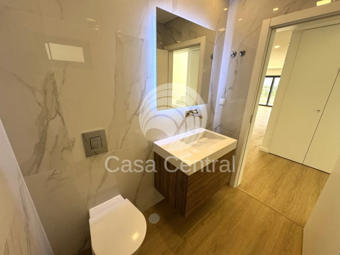 Moradia T5 para Venda em Loures Foto 19