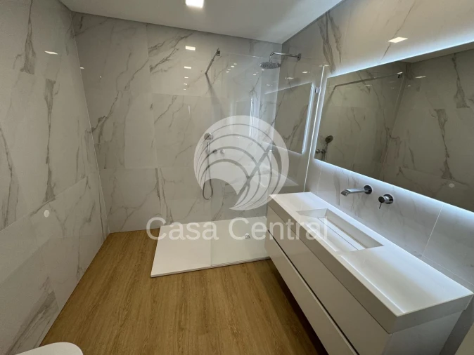 Moradia T5 para Venda em Loures Foto 25