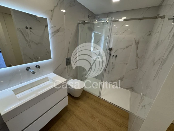 Moradia T5 para Venda em Loures Foto 53