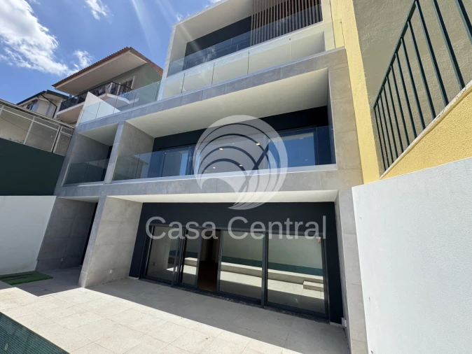 Moradia T5 para Venda em Loures Foto 2