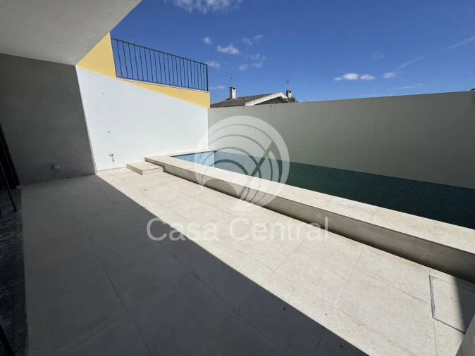 Moradia T5 para Venda em Loures Foto 49