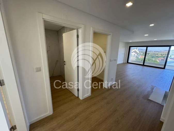 Moradia T5 para Venda em Loures Foto 32