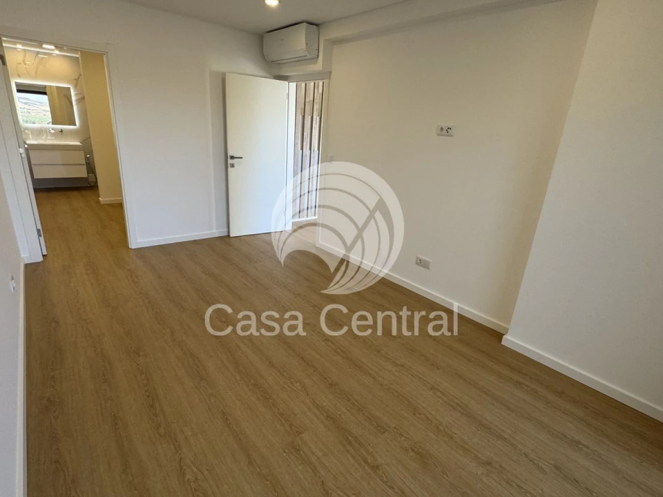 Moradia T5 para Venda em Loures Foto 41