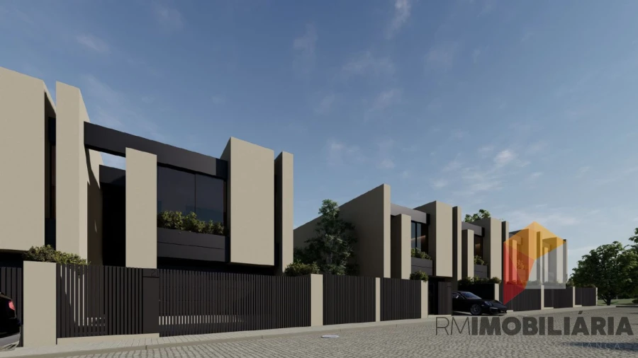 Moradia T3 para Venda em Fânzeres e São Pedro da Cova Foto 18