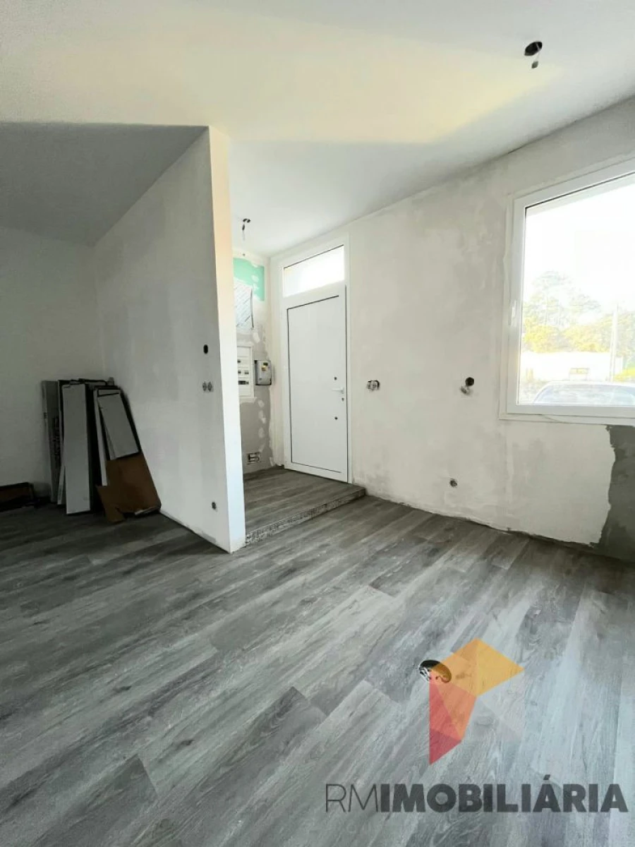 Apartamento T1 para Venda em Gondomar (São Cosme), Valbom e Jovim Foto 9