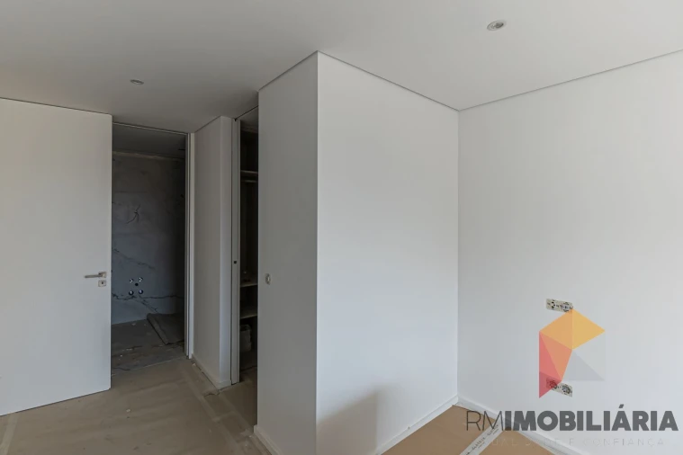 Apartamento T2 para Venda em Gondomar (São Cosme), Valbom e Jovim Foto 13