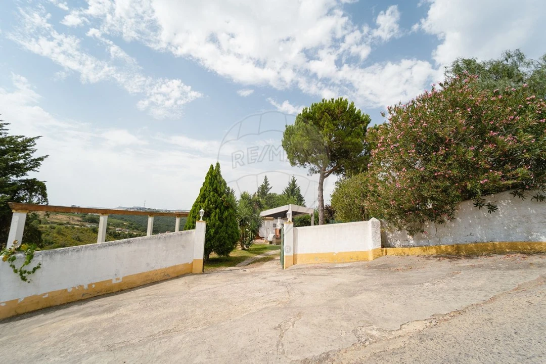 Moradia T4 para Venda em Castanheira do Ribatejo e Cachoeiras Foto 49