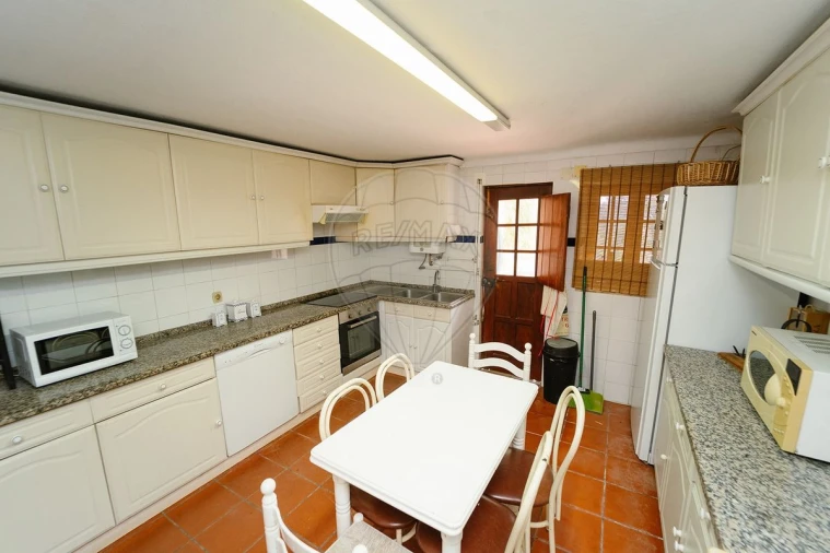 Moradia T4 para Venda em Castanheira do Ribatejo e Cachoeiras Foto 17