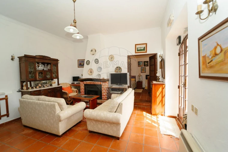 Moradia T4 para Venda em Castanheira do Ribatejo e Cachoeiras Foto 9