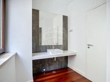 Apartamento T4 para Venda em Avenidas Novas