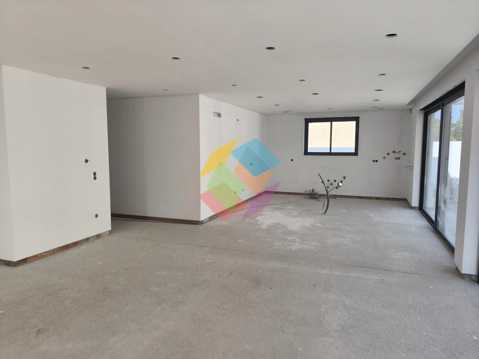 Moradia T4 para Venda em Santa Maria da Feira, Travanca, Sanfins e Espargo Foto 19