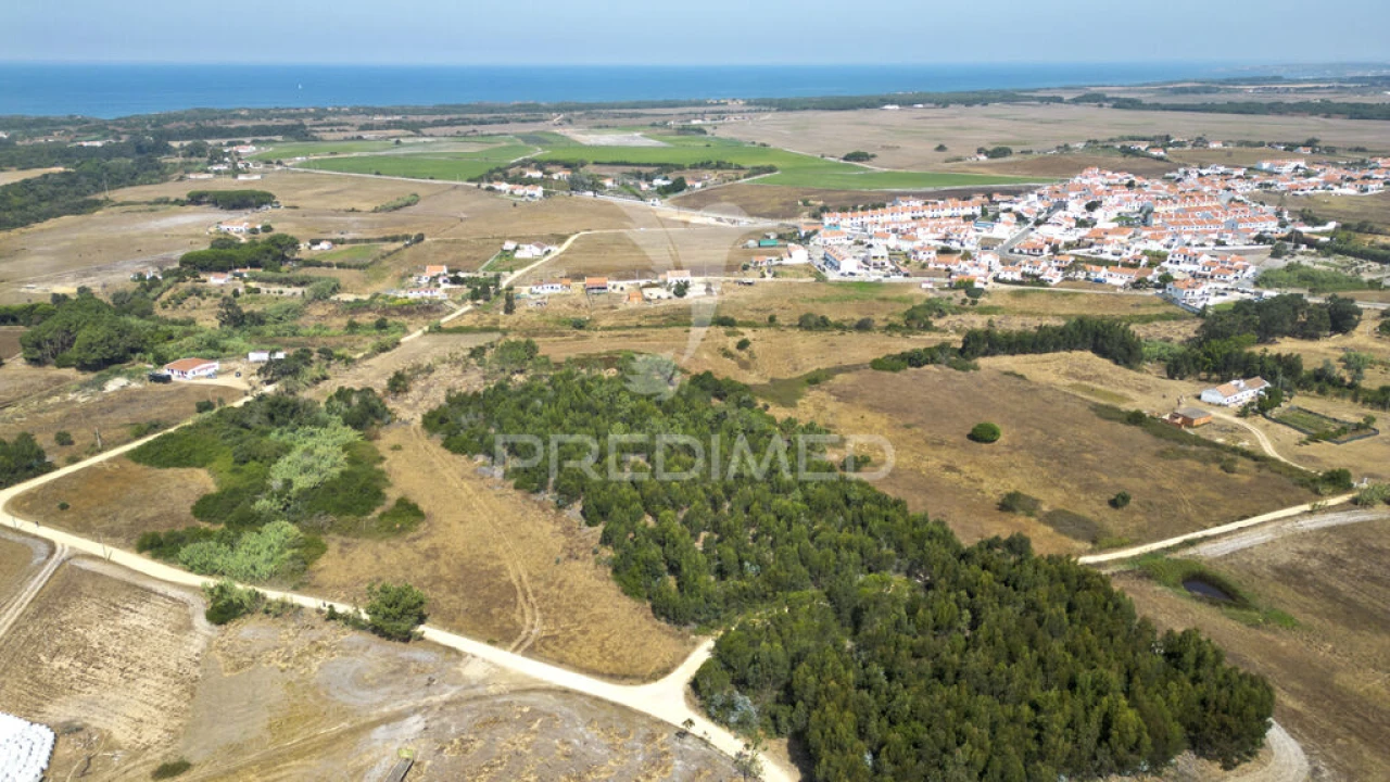 Quinta T1 para Venda em Boavista dos Pinheiros Foto 9