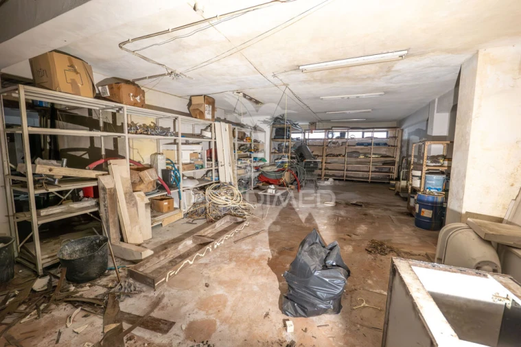 Garagem para Venda em Braga (Maximinos, Sé e Cividade) Foto 8